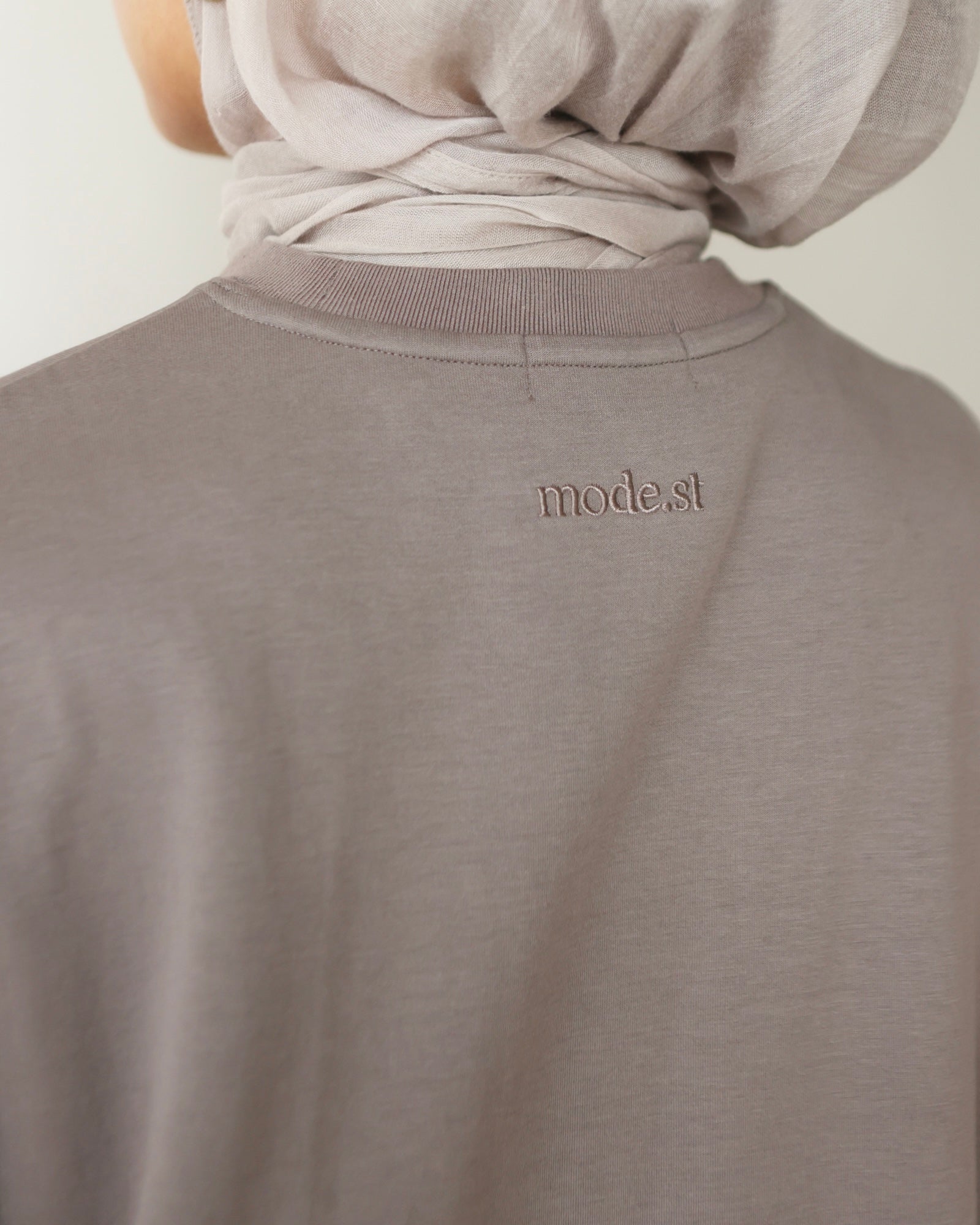 Mode.st Iconic Shirt - Greige