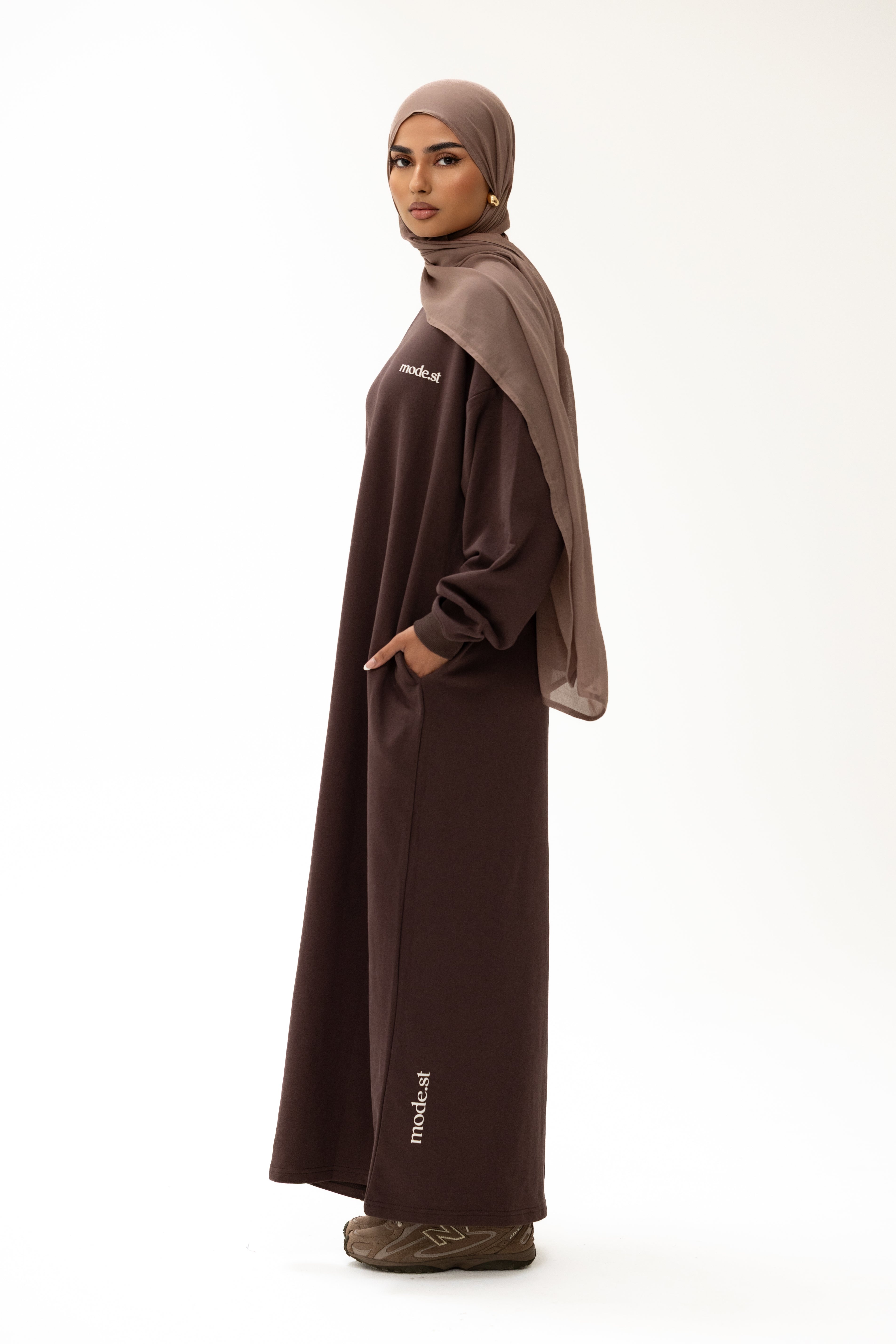 MODE.ST SWEATER DRESS - Mahogany