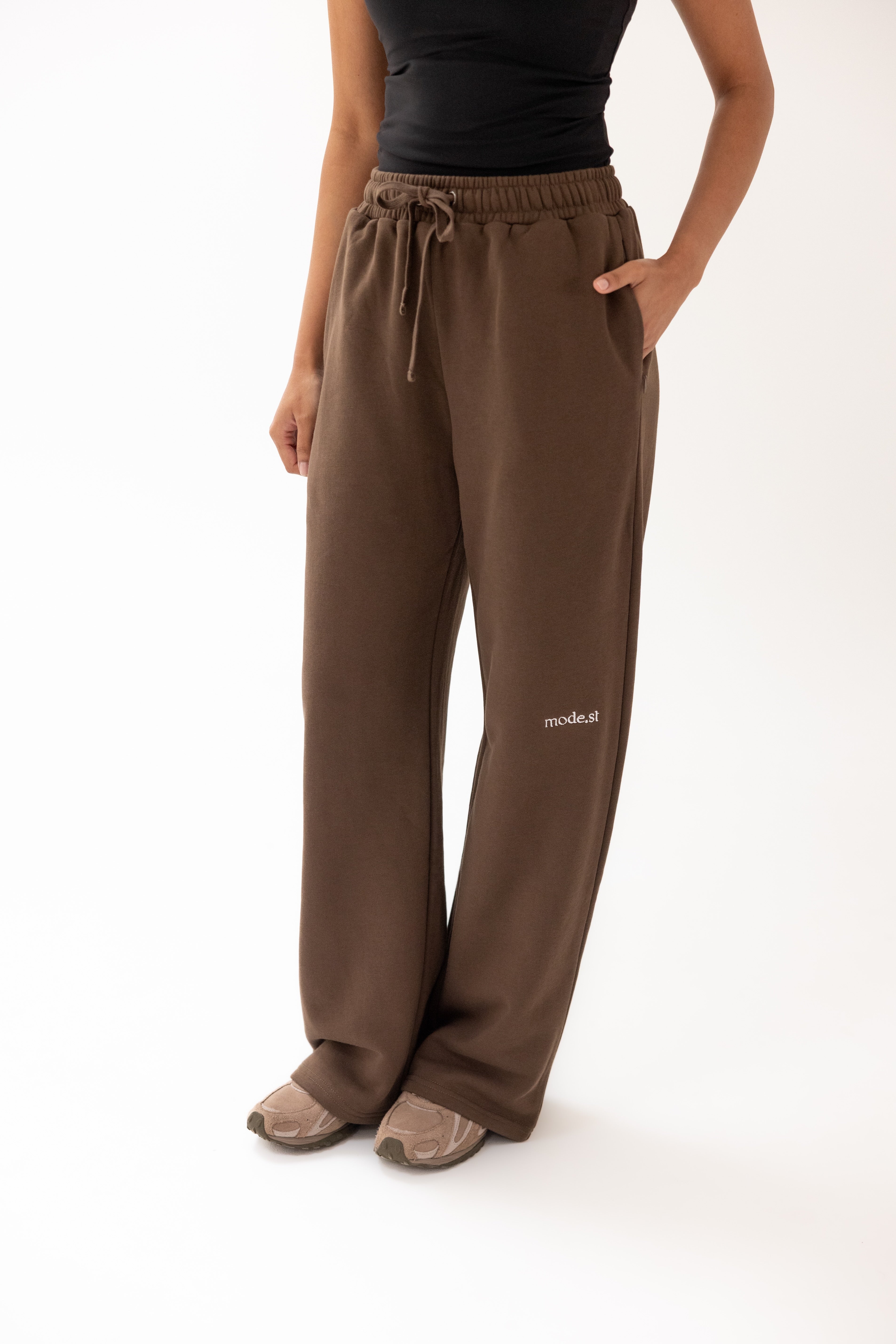 Mode.st Sweatpant - Brown