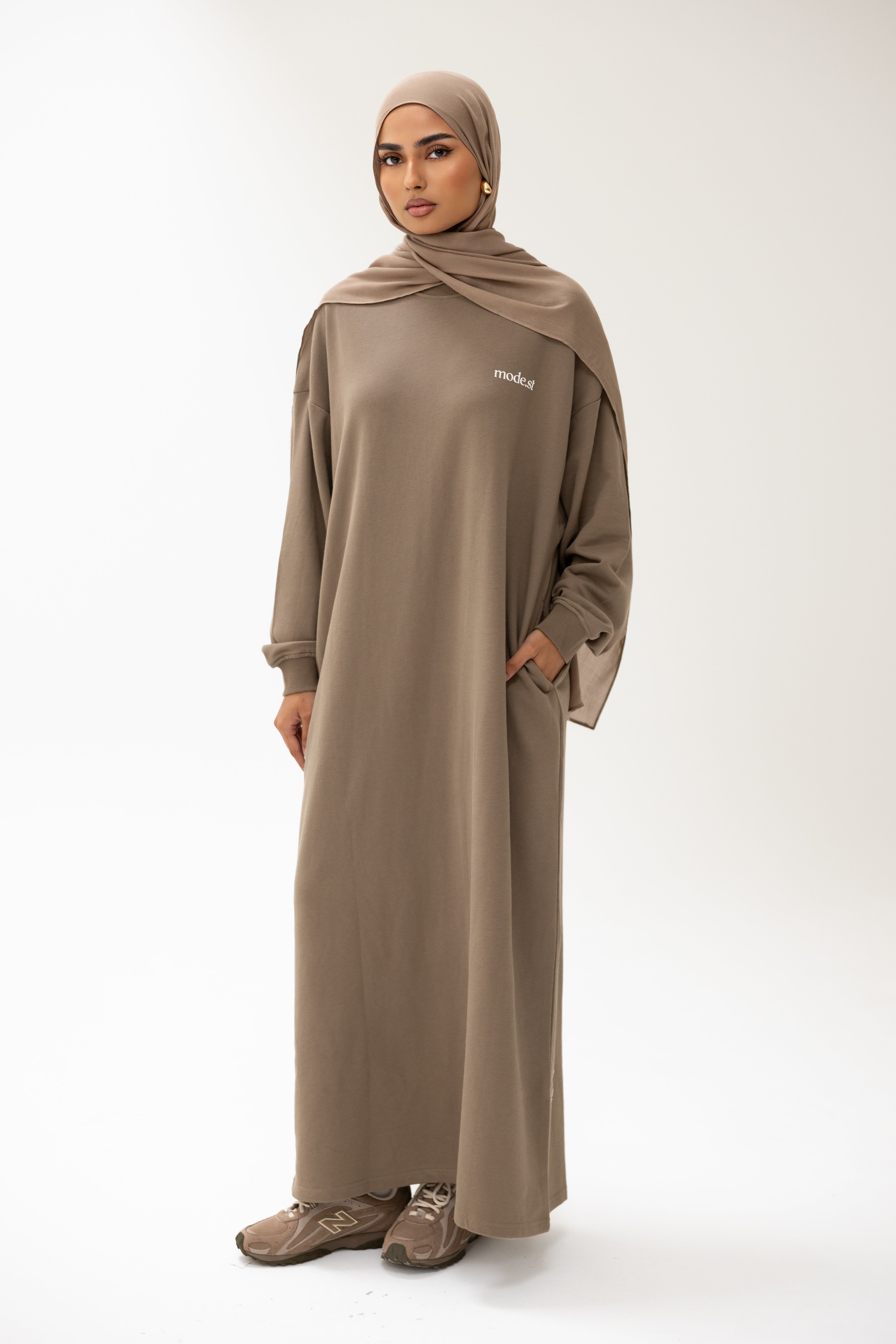 MODE.ST SWEATER DRESS - Olive